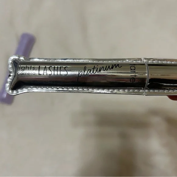 tarte Lilac Croc-Effect Mascara Sleeve with Silver Tube - Picture 2 of 3